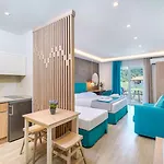 Iliomagic Luxury Λιμένας