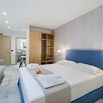 Ξενοδοχείο με διαμερίσματα Iliomagic Luxury