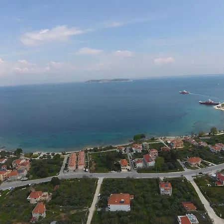 Iliomagic Luxury Aparthotel 4*