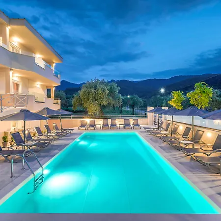 Iliomagic Luxury Апартхотел 3*