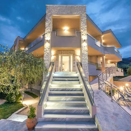 Апартхотел Iliomagic Luxury