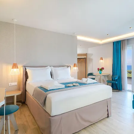 Апартхотел Iliomagic Luxury Лименас