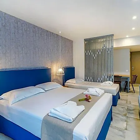 Апартхотел Iliomagic Luxury