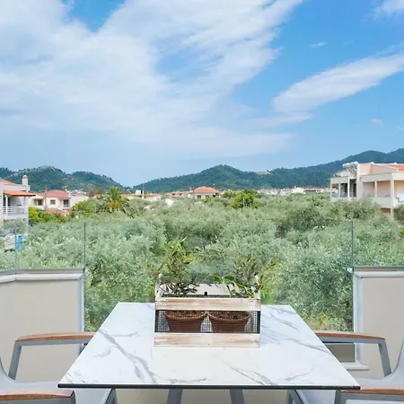 Iliomagic Luxury Lägenhetshotell 4*