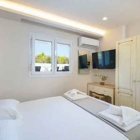 Apartahotel Iliomagic Luxury 3*