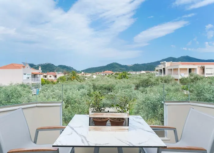 Iliomagic Luxury Apart-hotel 4*