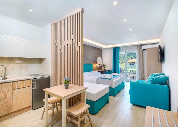 Iliomagic Luxury Hotel de apartamente 4*